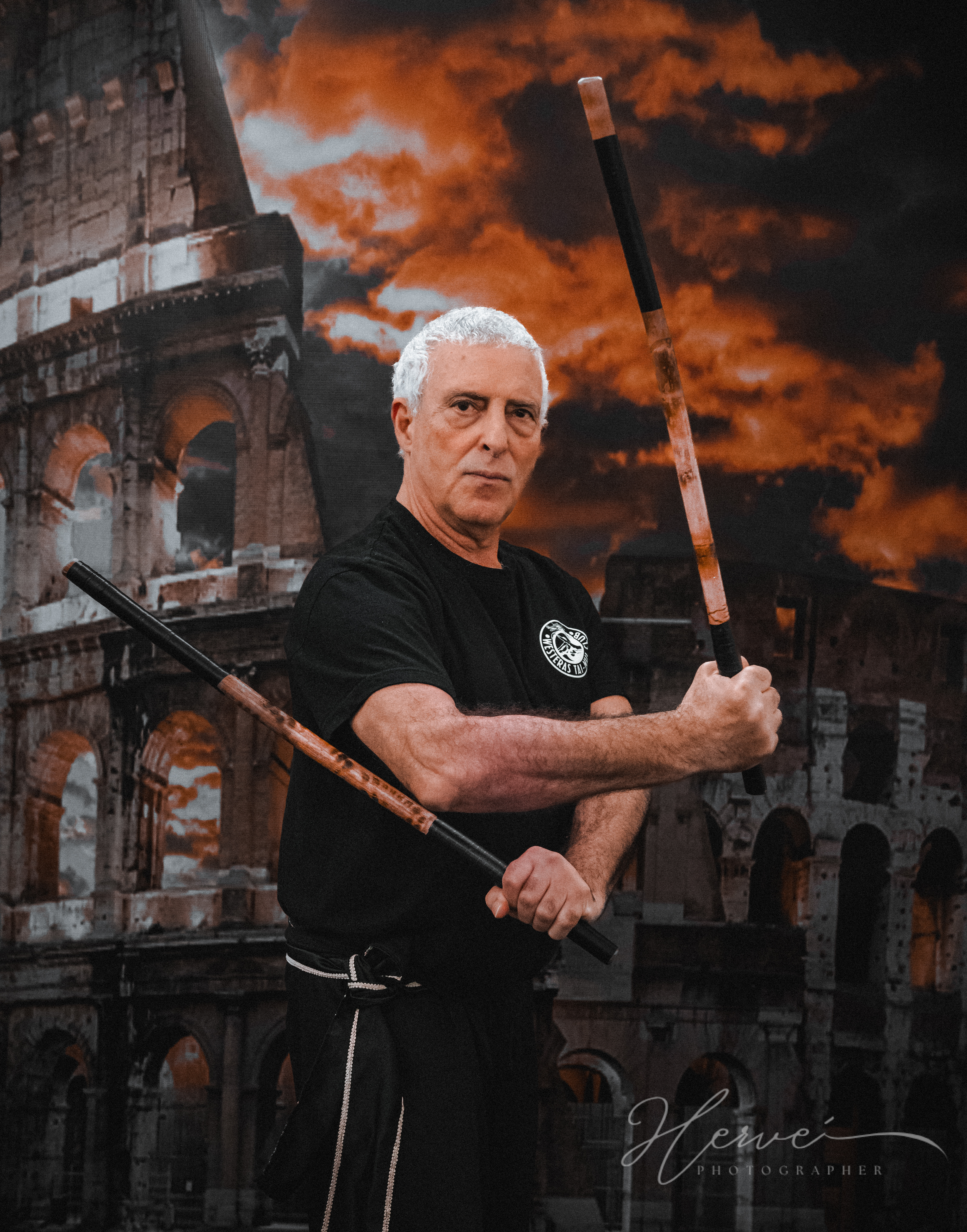 Luciano Macri vid Colosseum i Rom - huvudtränare och grundare av Westeras Tai-Nui Club